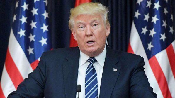 Trump attacca il Messico: "E' tra le maggiori nazioni criminali"