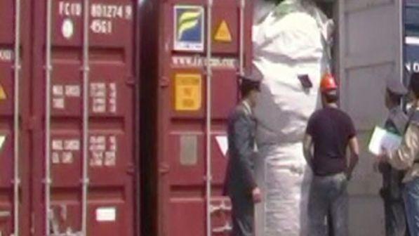 Roma, traffico rifiuti pericolosi: diversi arresti e sequestri