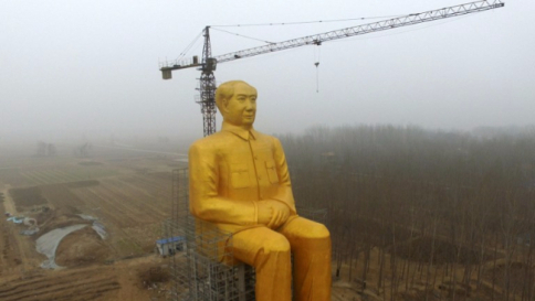 Cina, distrutta la mastodontica statua di Mao: era stata eretta senza permessi