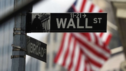 Apertura in rosso per Wall Street