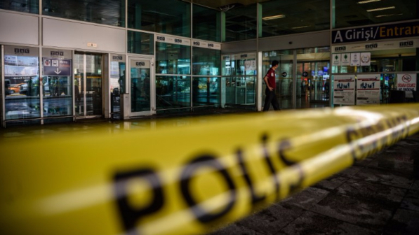 Istanbul, sale a 30 numero degli incriminati per attacco aeroporto