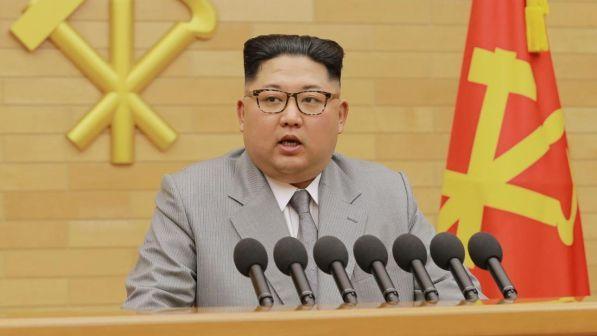 Nord Corea, Kim Jong-un: "Ho pulsante nucleare, nostra forza completata"