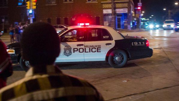 Usa, agenti lo bloccarono a terra: nero di 21 anni muore a Baltimora, la famiglia accusa la polizia
