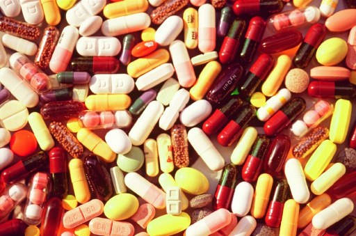 Oltre 400.000 le persone che non possono permettersi farmaci