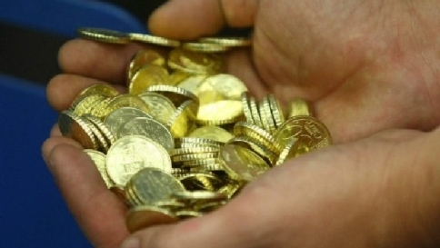 Istat: l'Italia è fuori dalla recessione Dopo quattro anni il Pil torna a salire