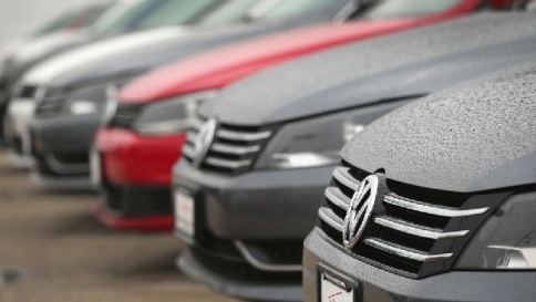 Volkswagen, ipotesi class action mondiale da 50 miliardi di dollari
