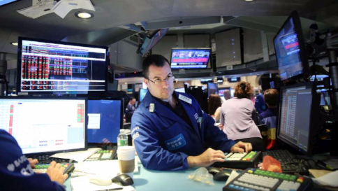 Wall Street chiude debole