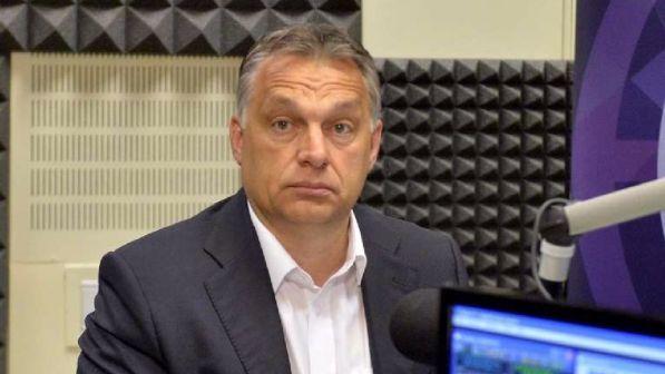 Ungheria, il presidente Viktor Orban pensa a modificare la Costituzione in chiave anti-migranti