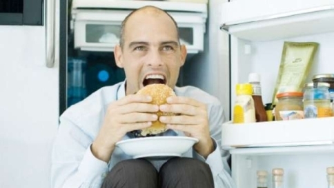 Occhio al "junk food", il cibo spazzatura aumenta il rischio di ansia e depressione