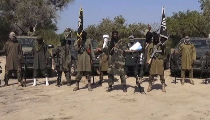 Boko Haram, ennesima strage in NigeriaBimba non si fa esplodere: "C'è mio papà"