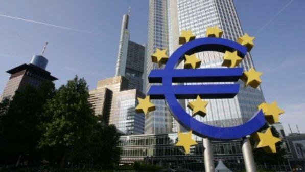 Bce: donne e immigrati trainano ripresa, Pil dell'Eurozona rivisto al rialzo | Non significativo calo disoccupati in Italia