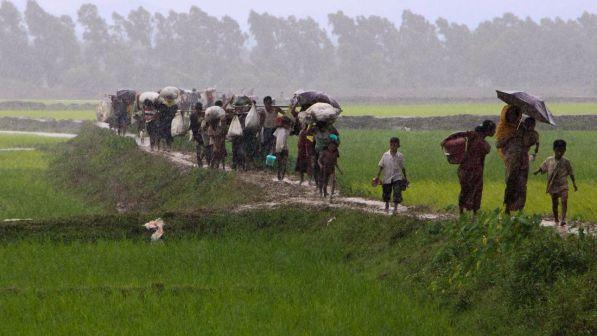 Birmania,Onu costruisce strade per portare aiuti a sfollati Rohingya