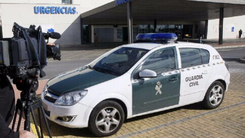 Spagna, litiga con la compagna e lancia dalla finestra la bimba di lei