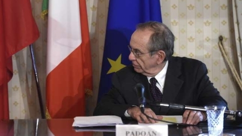 Padoan: noi conti stabili e a posto