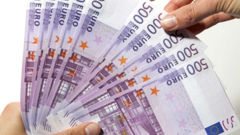 "Salva banche", ok del Cdm: operazione a carico dei privati