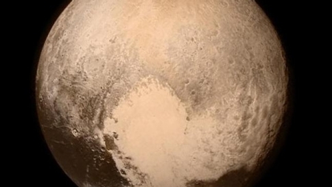 Plutone, New Horizons invia primi dati: "telefonata" da 5 miliardi di km dalla Terra