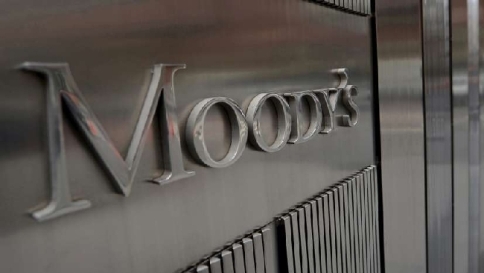 Moody's: banche Grecia a rischio