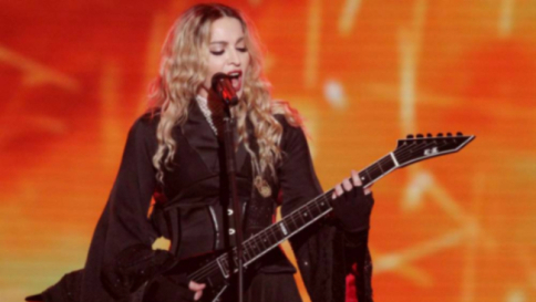 Madonna in concerto a Torino, allerta sugli spettatori stranieri