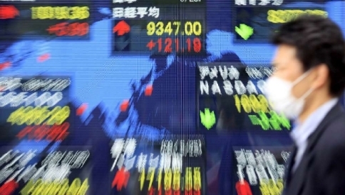 La Borsa di Tokyo chiude in rialzo