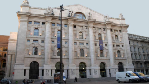 Borse: indici su, Milano chiude a +4% Draghi: "Nuove misure per inflazione"