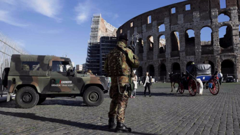 Effetto Parigi, a Roma presenze a picco nei ristoranti:in centro perdite del 50%