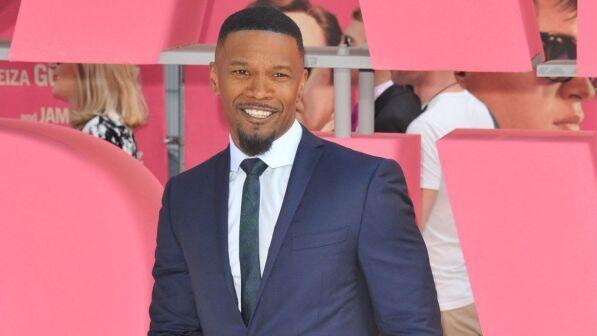 Jamie Foxx è pronto per interpretare Mike Tyson nel biopic sull'ex-pugile