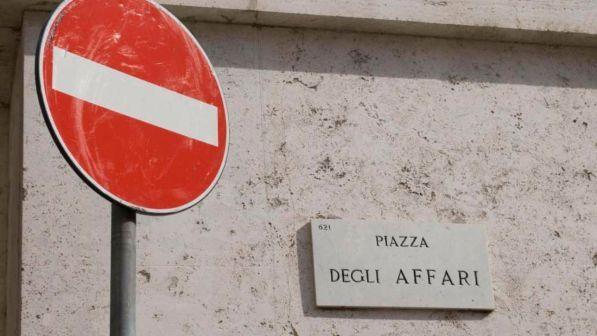 Piazza Affari chiude in moderato ribasso: Ftse Mib -0,49%