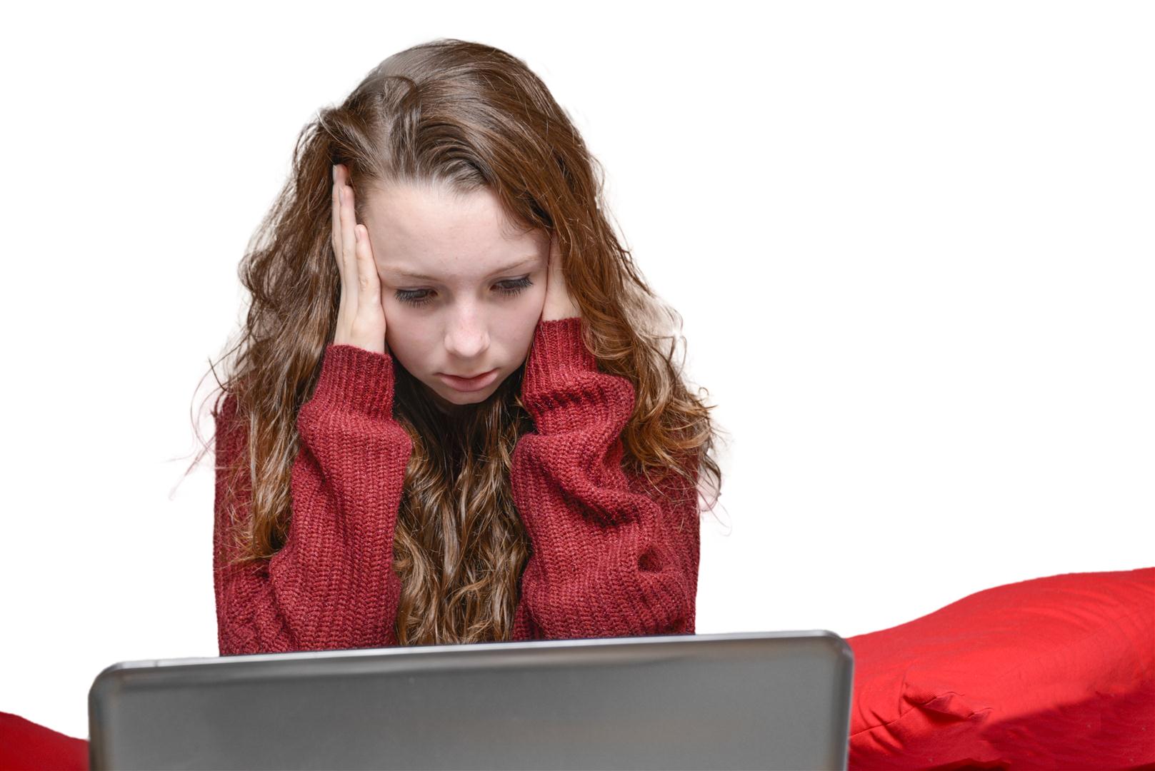 Cyberbullismo: crociata contro la violenza in rete