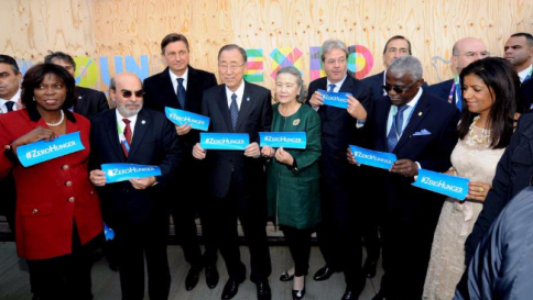 Expo, il ministro Maurizio Martina consegna a Ban Ki-moon la Carta di Milano