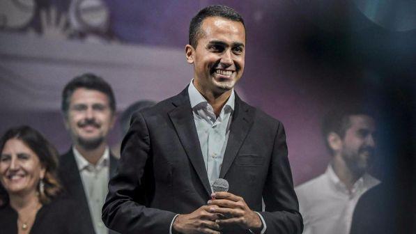 M5s, Di Maio: dalla Sicilia parte un'onda che ci porterà al governo