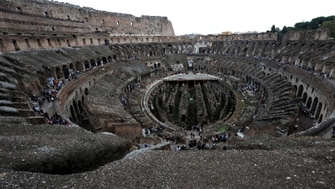 Beni culturali, in arrivo 80 mln di euro Finanziamenti per Colosseo e Uffizi