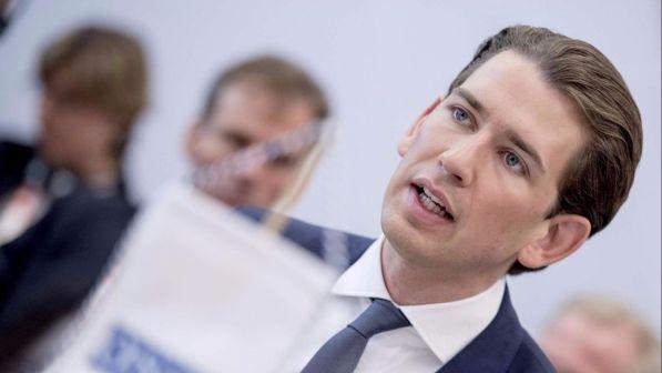 Migranti,Austria: "Visti umanitari dall'Italia? Chiuderemo Brennero"