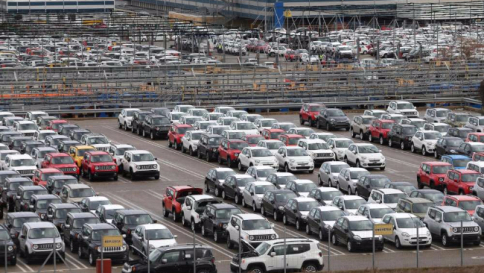 Auto,immatricolazioni ottobre +8,5%