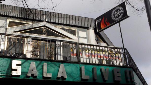 Madrid, crolla controsoffitto di una discoteca: 26 feriti