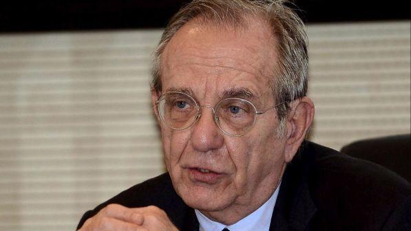 Istat,Padoan:dati fiducia molto positivi,rendere strutturale ripresa