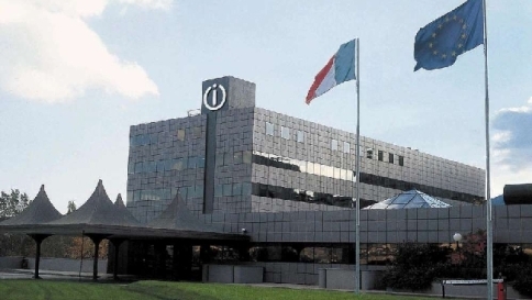 Whirlpool, gli esuberi salgono a 2.060 Guidi: "Piano azienda inqualificabile"