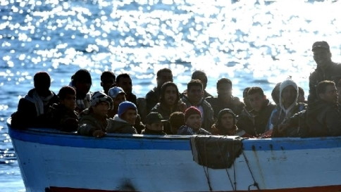 Bimba morta su un barcone, arrestati tre scafisti di nazionalità egiziana