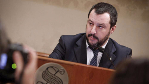 Roma, Salvini "scarica" Bertolaso