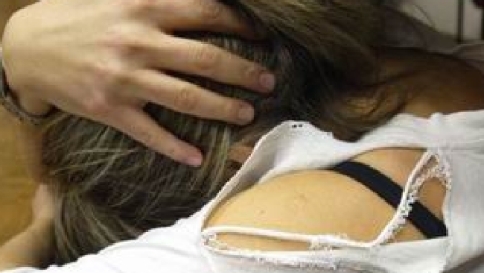 Ragazza 16enne violentata a Roma: aggredita in strada di notte
