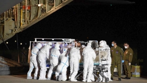 Ebola,medici:infermiere contagiato è lucido Altre tre persone in quarantena a Sassari
