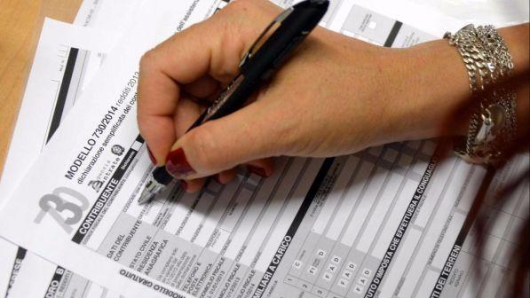 Tasse,Padoan:italiani pagheranno 20 miliardi in meno rispetto a 2013
