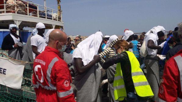 Lampedusa, torturava migranti in un campo libico: arrestato somalo