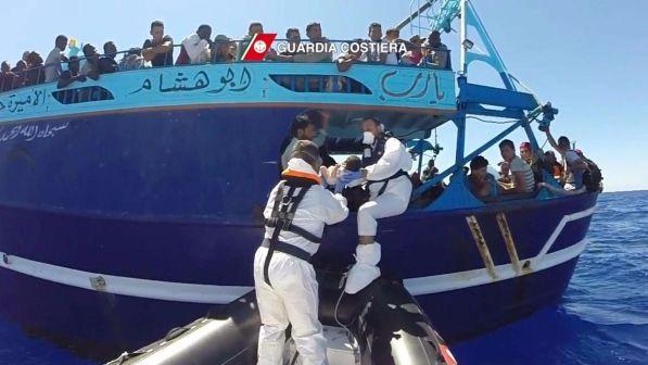 Migranti, Ue: accordo Italia-Libia sia portato a livello europeo