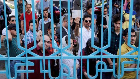 Iran al voto, affluenza oltre aspettative: superata soglia del 70%