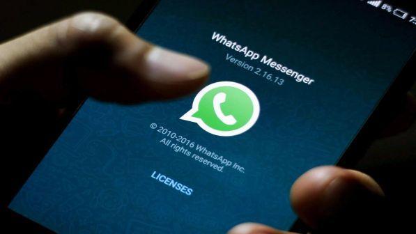 #Whatsappdown, bloccata per più di unʼora lʼapp di messaggistica