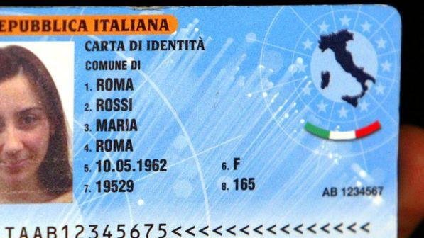 Frontex: Italia seconda in Ue per carte di identità contraffatte