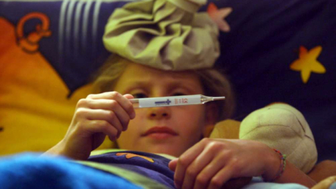 Influenza, quasi due milioni gli italiani a letto: raggiunto il picco