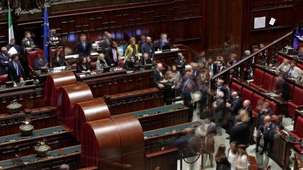 Def, spunta ipotesi commissioni speciali per esame documento