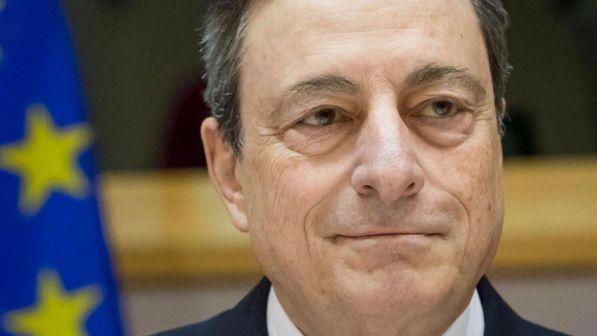 Bce, Draghi: "Per l'Eurozona la crisi economica è alle spalle"