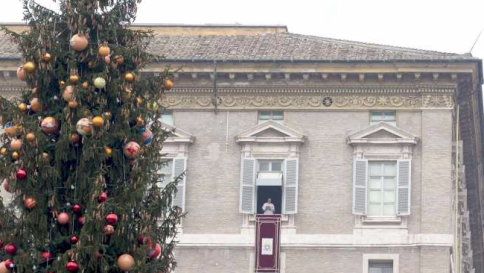 Clima, Papa Francesco: "Attenuare i cambiamenti per contrastare la povertà"